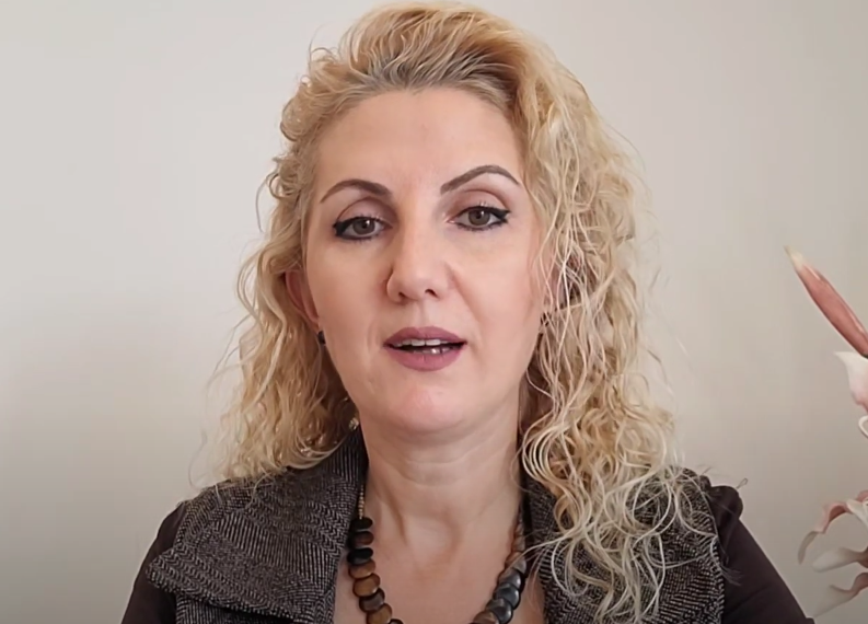 Doç. Dr. Serenat İstanbullu